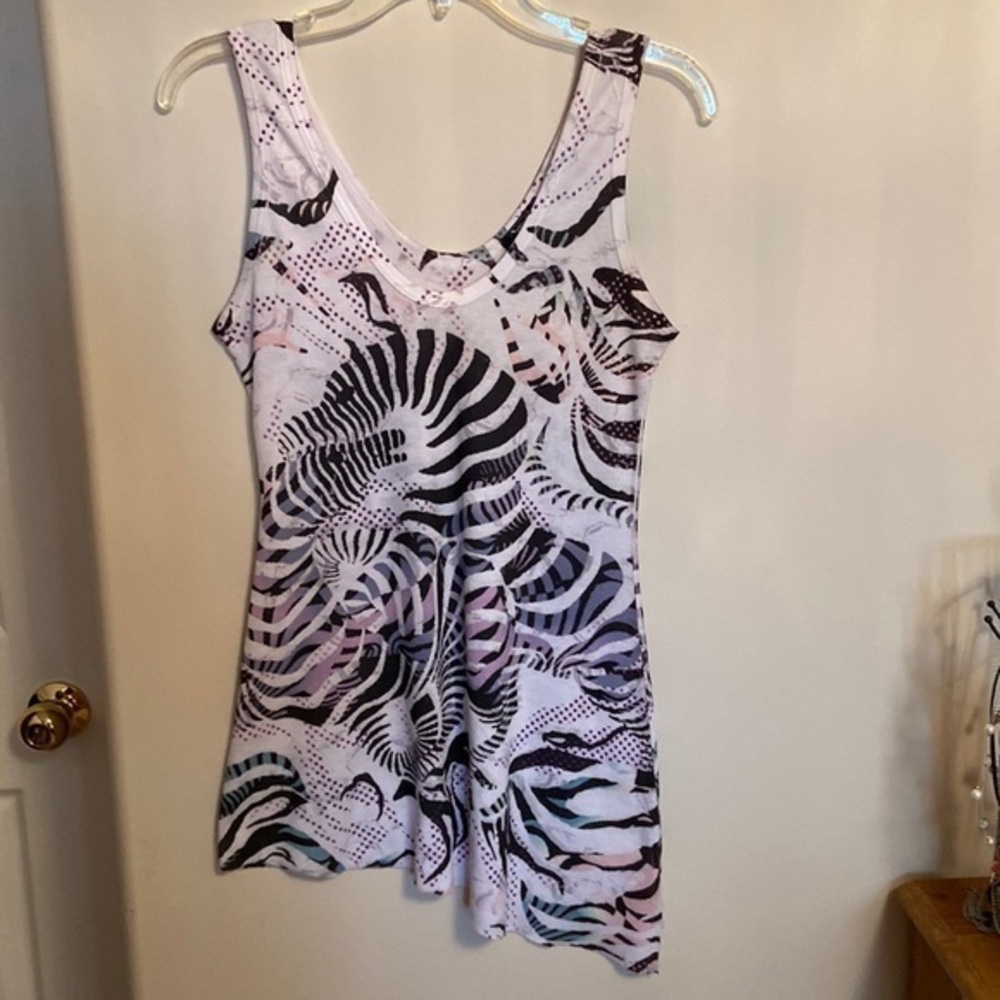 Cotty on asymmetrical tank